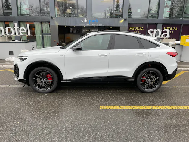 AUDI Q5 Sportback e-hybrid quattro S-tronic
