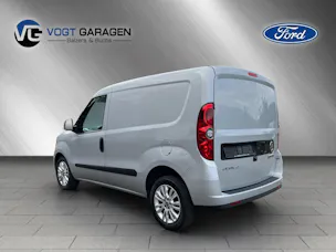 FIAT Doblo Cargo L1 1.6 JTD 105 Swiss
