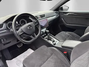 SKODA Superb Combi 2.0 TSI SportLine+ DSG 4x4