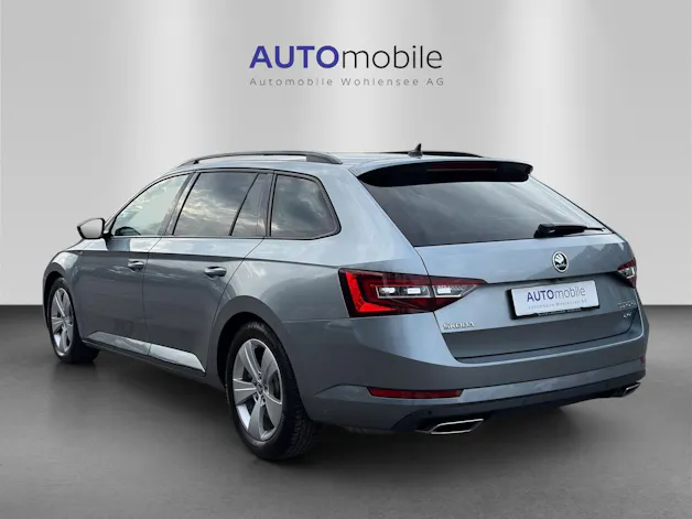 SKODA Superb Combi 2.0 TSI SportLine+ DSG 4x4