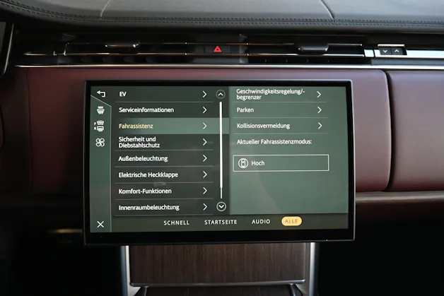 Land Rover Range Rover 3.0 V6 P460 Si6 PHEV HSE Automatic + AHK 3500kg + Werksgarantie 09.2030 + Voll-Ausstattung