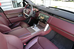 Land Rover Range Rover 3.0 V6 P460 Si6 PHEV HSE Automatic + AHK 3500kg + Werksgarantie 09.2030 + Voll-Ausstattung