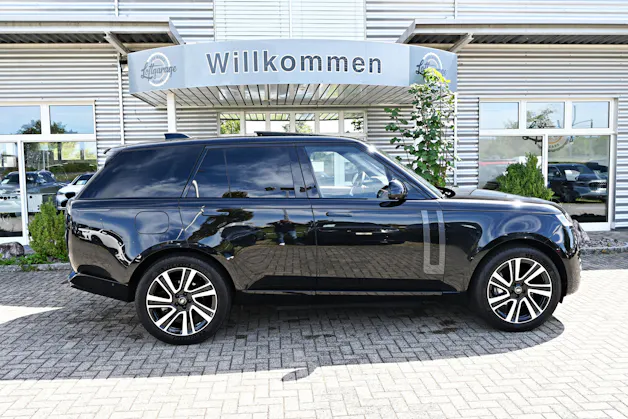 Land Rover Range Rover 3.0 V6 P460 Si6 PHEV HSE Automatic + AHK 3500kg + Werksgarantie 09.2030 + Voll-Ausstattung