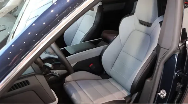 PORSCHE Cayenne Electric 113 kWh