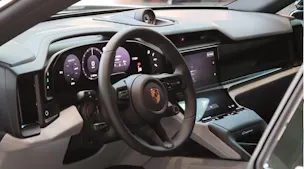 PORSCHE Cayenne Electric 113 kWh