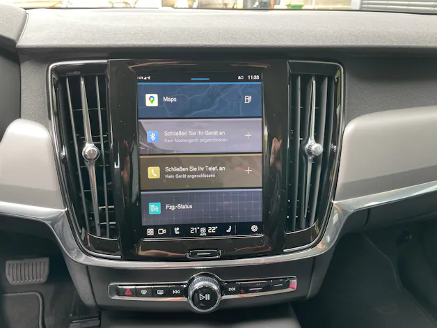 VOLVO V90 T6 eAWD Plug in Hybrid Core Geartronic mit AHK