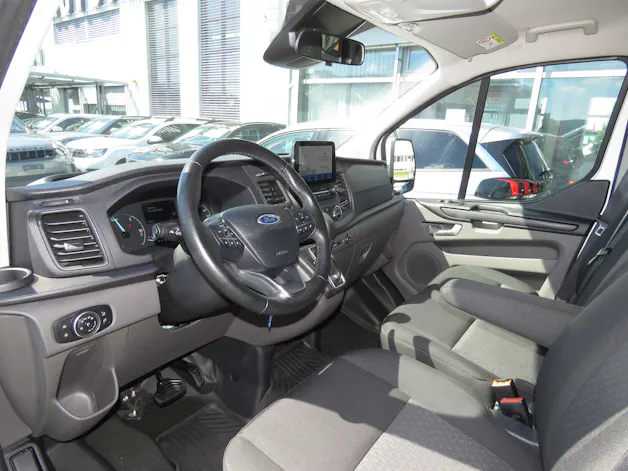 FORD Transit Custom 1.0 Eco Boost 320 L1H1 Trend PHEV (9-Plätzer, Automat) ab Platz !!!