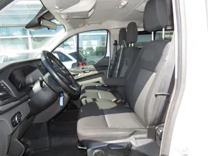 FORD Transit Custom 1.0 Eco Boost 320 L1H1 Trend PHEV (9-Plätzer, Automat) ab Platz !!!