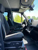 MERCEDES-BENZ Sprinter 319 CDI Standard 9G-TRONIC 4x4 9 Sitzer