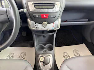 CITROEN C1 1.0i Chic (SX) SensoDrive