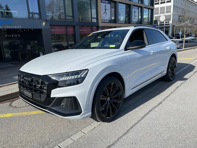 AUDI Q8 60 TFSI e quattro PHEV tiptronic