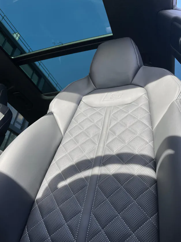 AUDI Q8 60 TFSI e quattro PHEV tiptronic