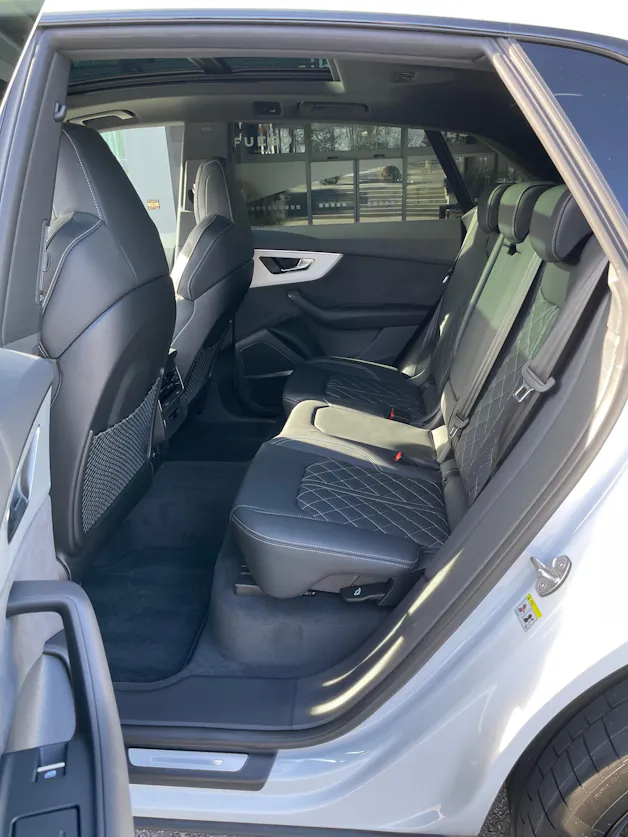 AUDI Q8 60 TFSI e quattro PHEV tiptronic