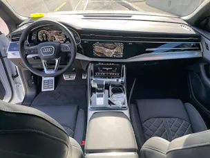 AUDI Q8 60 TFSI e quattro PHEV tiptronic