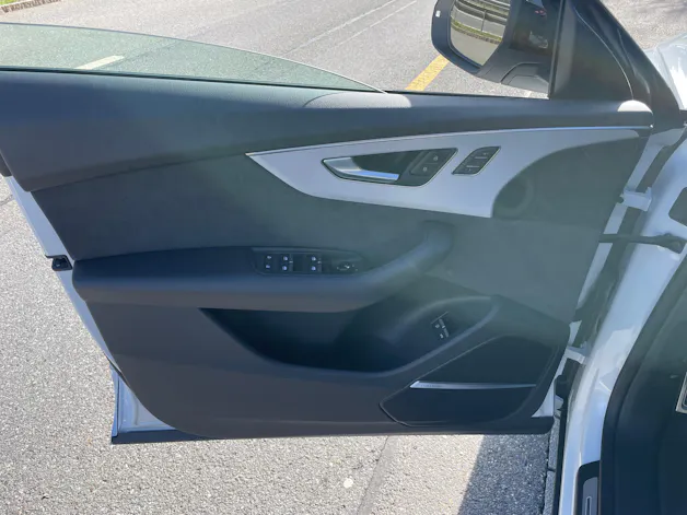 AUDI Q8 60 TFSI e quattro PHEV tiptronic