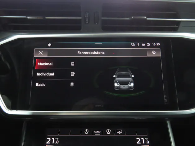 AUDI A6 Avant 40 TDI Sport Attraction Quattro S-tronic (Automat)