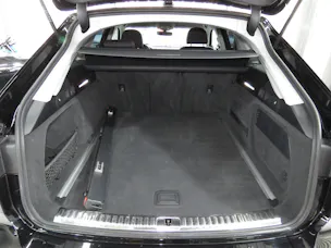 AUDI A6 Avant 40 TDI Sport Attraction Quattro S-tronic (Automat)
