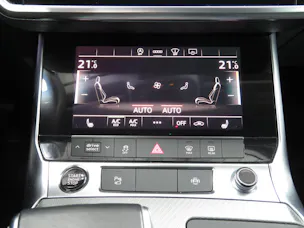 AUDI A6 Avant 40 TDI Sport Attraction Quattro S-tronic (Automat)