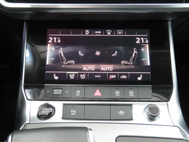 AUDI A6 Avant 40 TDI Sport Attraction Quattro S-tronic (Automat)