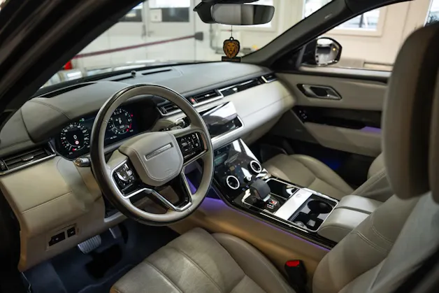 Land Rover Range Rover Velar R-Dynamic P 400 HSE Automatic