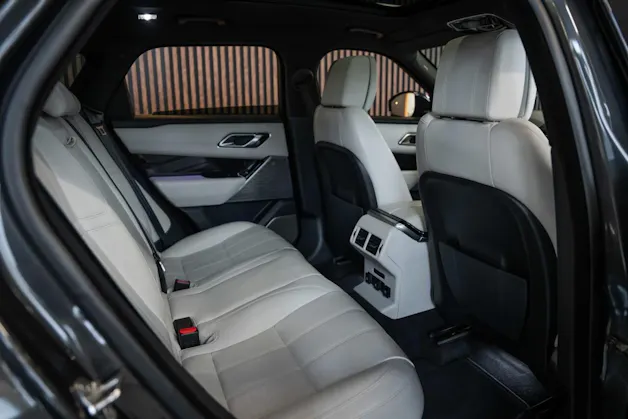 Land Rover Range Rover Velar R-Dynamic P 400 HSE Automatic