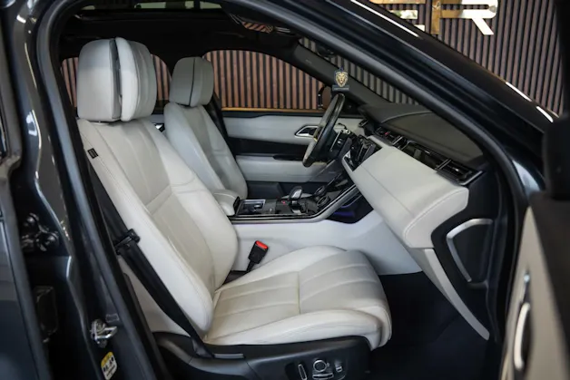 Land Rover Range Rover Velar R-Dynamic P 400 HSE Automatic