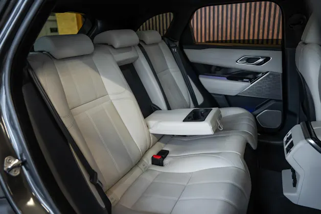 Land Rover Range Rover Velar R-Dynamic P 400 HSE Automatic