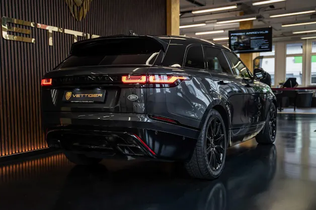Land Rover Range Rover Velar R-Dynamic P 400 HSE Automatic