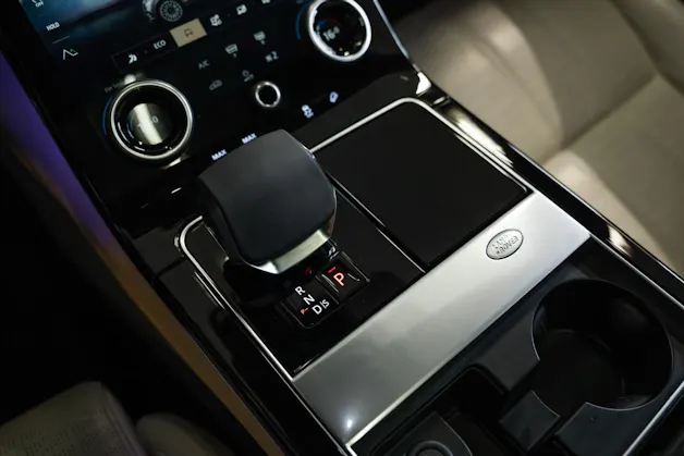 Land Rover Range Rover Velar R-Dynamic P 400 HSE Automatic