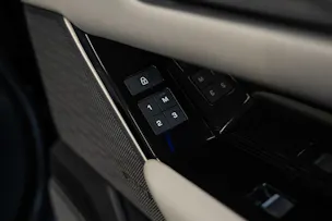 Land Rover Range Rover Velar R-Dynamic P 400 HSE Automatic