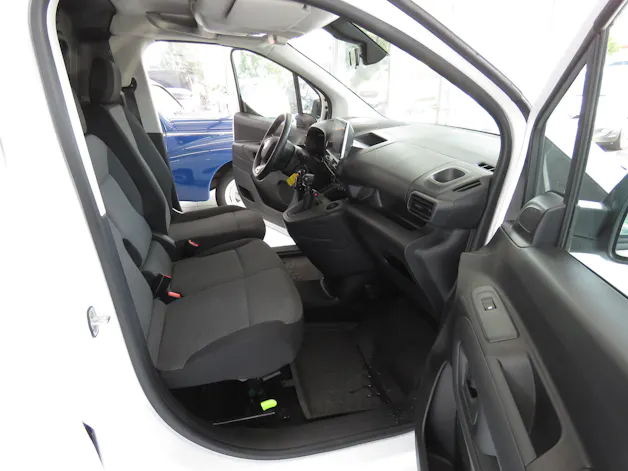 FIAT Doblo 1.2 PureTech L1 Pro 3-Plätzer (NL 581 kg)