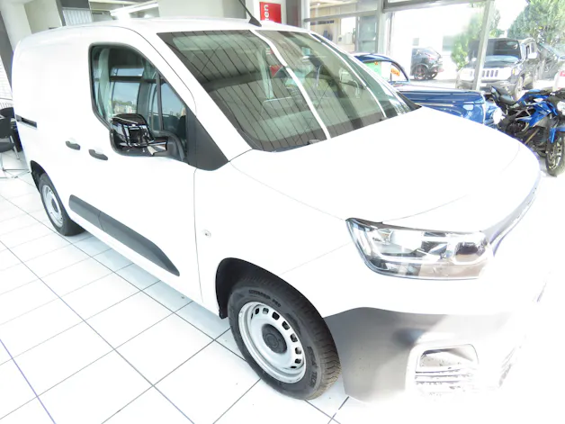 FIAT Doblo 1.2 PureTech L1 Pro 3-Plätzer (NL 581 kg)