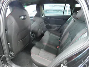 SKODA Octavia Combi 2.0 TSI DSG RS (Automat, Standheizung)