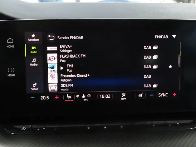 SKODA Octavia Combi 2.0 TSI DSG RS (Automat, Standheizung)