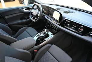AUDI A5 Avant 40 TFSI S Line Plus S tronic 204PS + Werksgarantie 05.2027