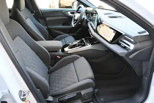 AUDI A5 Avant 40 TFSI S Line Plus S tronic 204PS + Werksgarantie 05.2027
