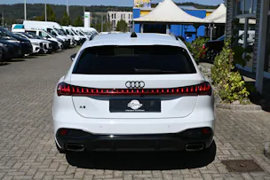 AUDI A5 Avant 40 TFSI S Line Plus S tronic 204PS + Werksgarantie 05.2027
