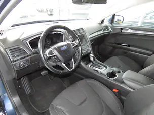 FORD Mondeo 2.0 HEV Titanium eCVT (Automat)