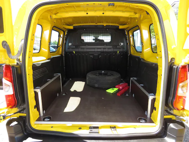 OPEL Combo Cargo 1.5 s/s 4x4 3-Plätzer, Nutzlast 640 kg