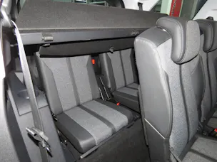 PEUGEOT 5008 1.6 BlueHDi Allure ETA (7-Plätzer, Automat)