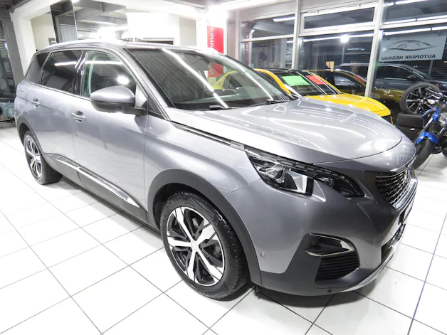 PEUGEOT 5008 1.6 BlueHDi Allure ETA (7-Plätzer, Automat)