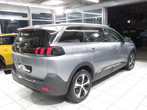 PEUGEOT 5008 1.6 BlueHDi Allure ETA (7-Plätzer, Automat)