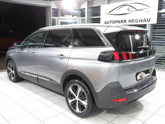 PEUGEOT 5008 1.6 BlueHDi Allure ETA (7-Plätzer, Automat)