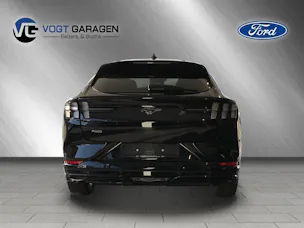 FORD Mustang Mach-E Standard AWD
