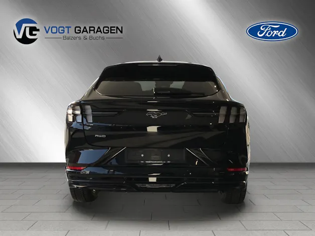 FORD Mustang Mach-E Standard AWD