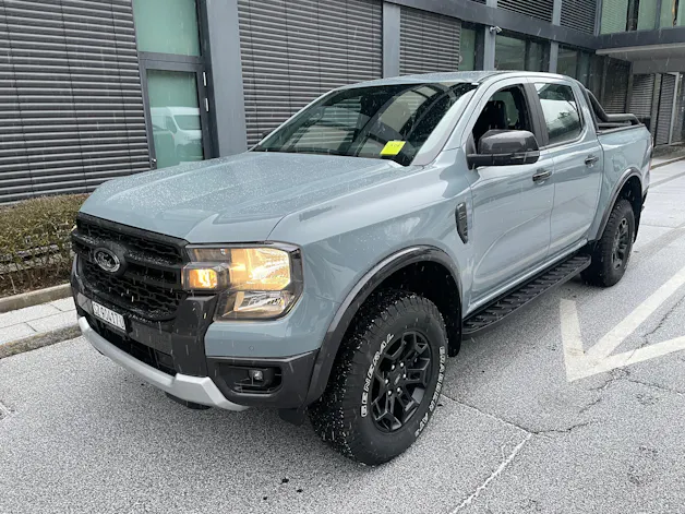 FORD Ranger Tremor 2.0 Eco Blue e-4WD Automat mit Standheizung