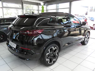 OPEL Grandland 1.2i TP Blitz Automat