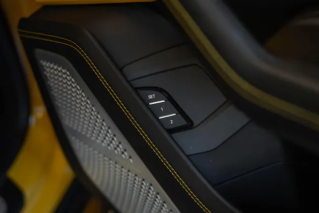 Lamborghini Urus E-Gear
