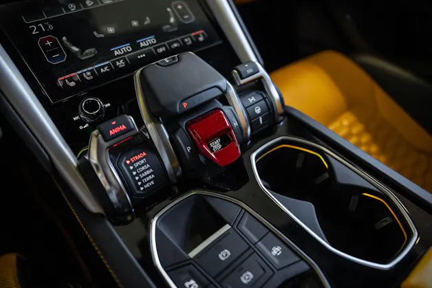 Lamborghini Urus E-Gear