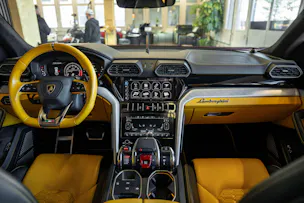 Lamborghini Urus E-Gear